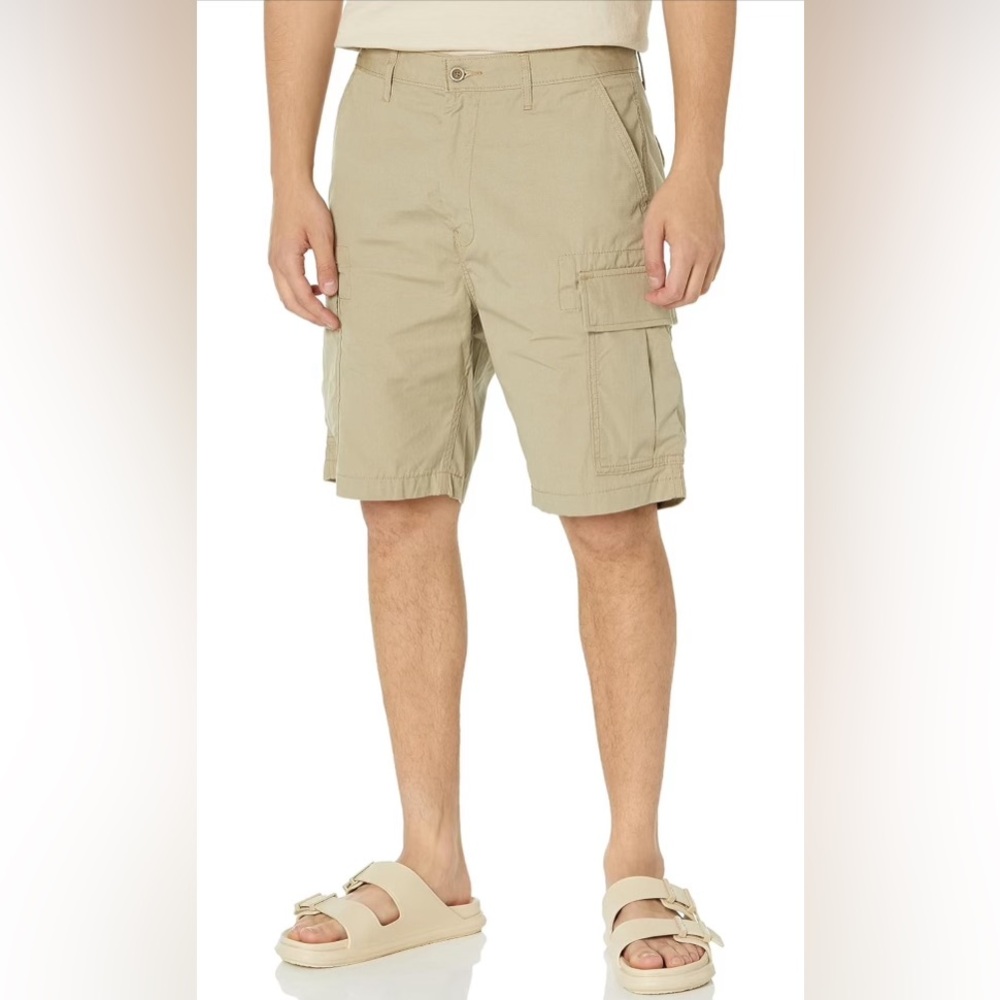 Levi’s Men’s Carrier Cargo Shorts